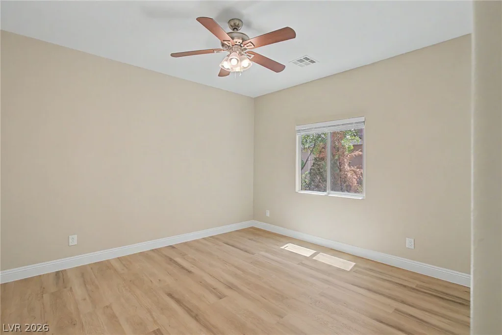 9589 Greensburg, Las Vegas, NV 89178