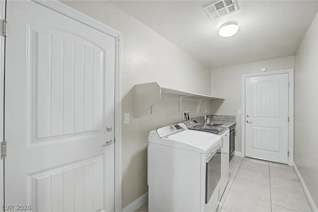 9589 Greensburg, Las Vegas, NV 89178