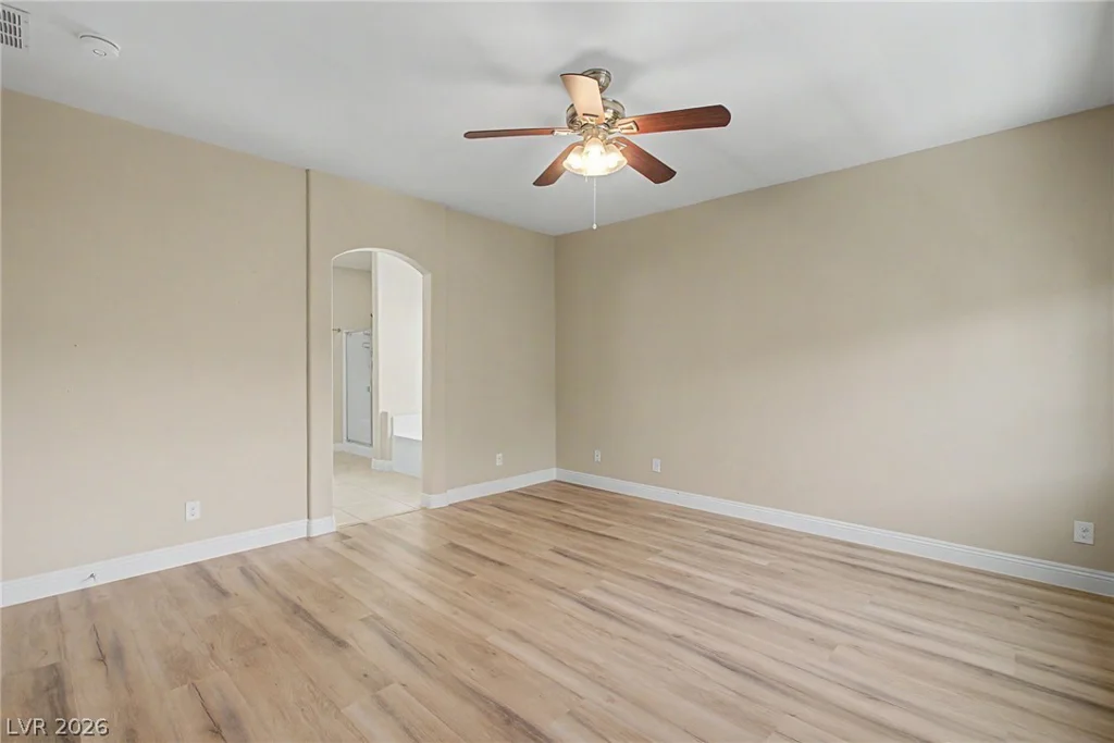 9589 Greensburg, Las Vegas, NV 89178