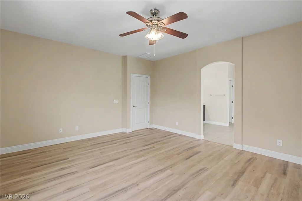 9589 Greensburg, Las Vegas, NV 89178