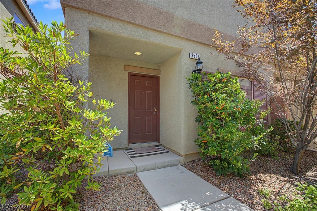 9589 Greensburg, Las Vegas, NV 89178