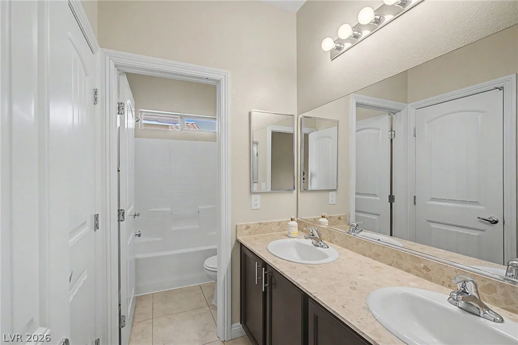 9589 Greensburg, Las Vegas, NV 89178