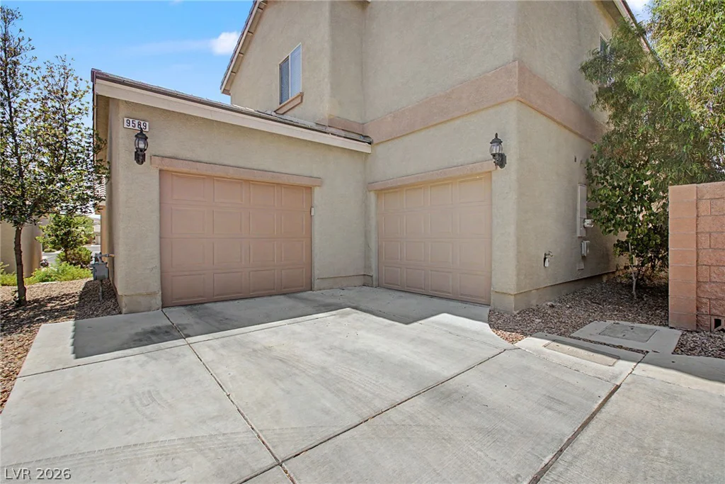 9589 Greensburg, Las Vegas, NV 89178
