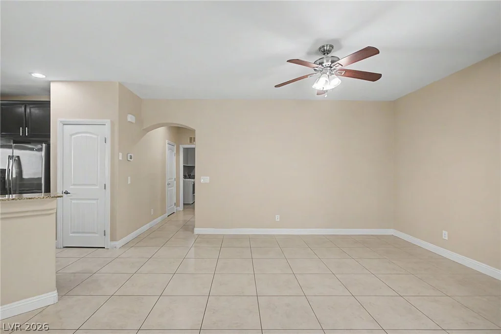 9589 Greensburg, Las Vegas, NV 89178