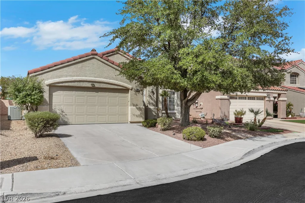 648 Moonlight Mesa, Henderson, NV 89011