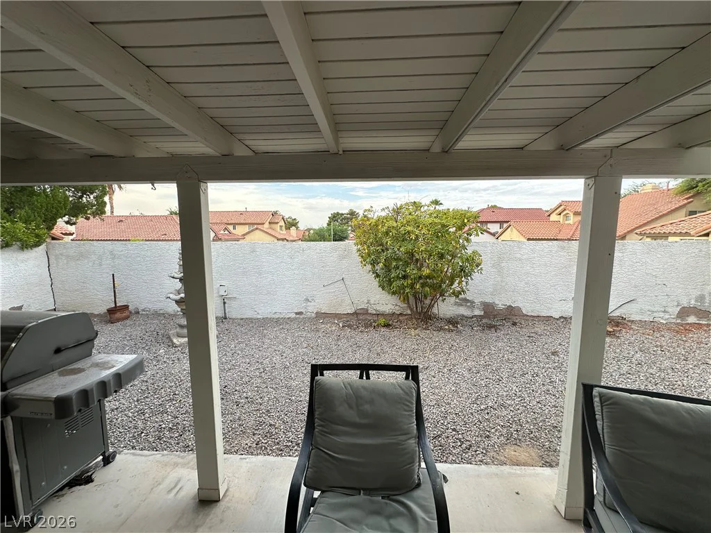 9517 Echo Glen, Las Vegas, NV 89117