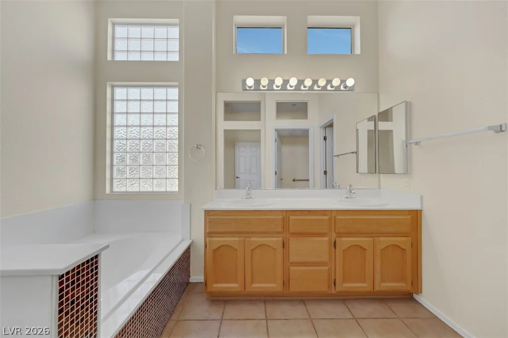 2046 Poppywood, Henderson, NV 89012