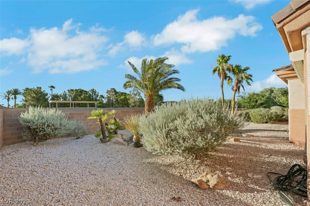 2046 Poppywood, Henderson, NV 89012