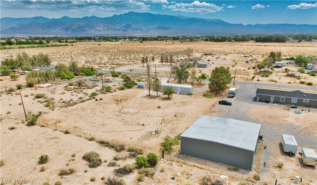 6920 Oakridge, Pahrump, NV 89048