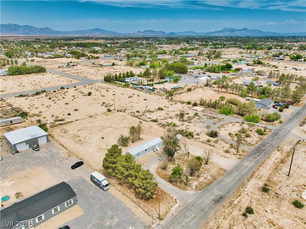 6920 Oakridge, Pahrump, NV 89048