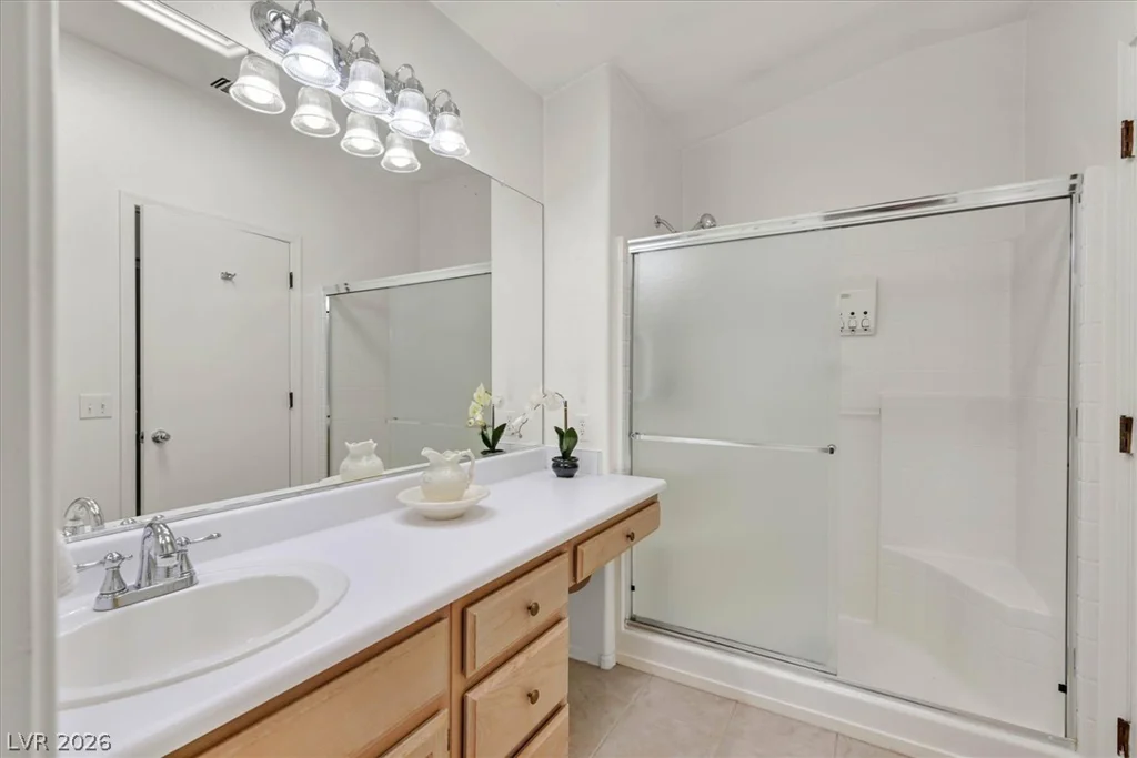 2004 Poppywood, Henderson, NV 89012