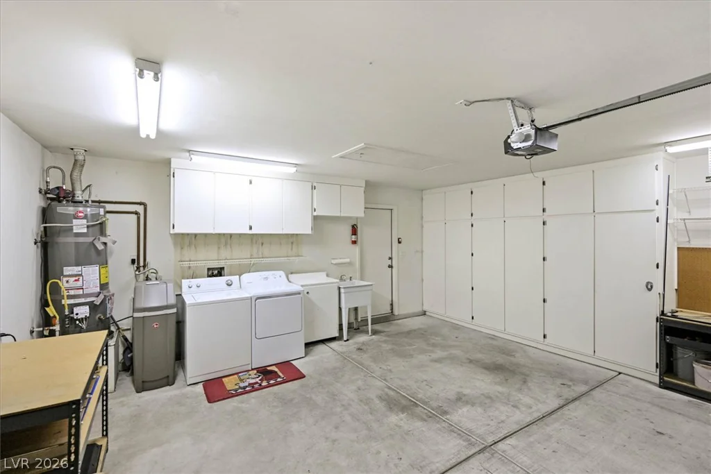 2004 Poppywood, Henderson, NV 89012