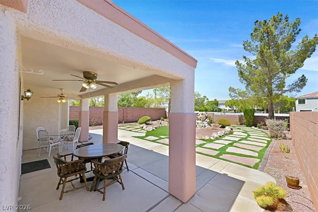 2004 Poppywood, Henderson, NV 89012