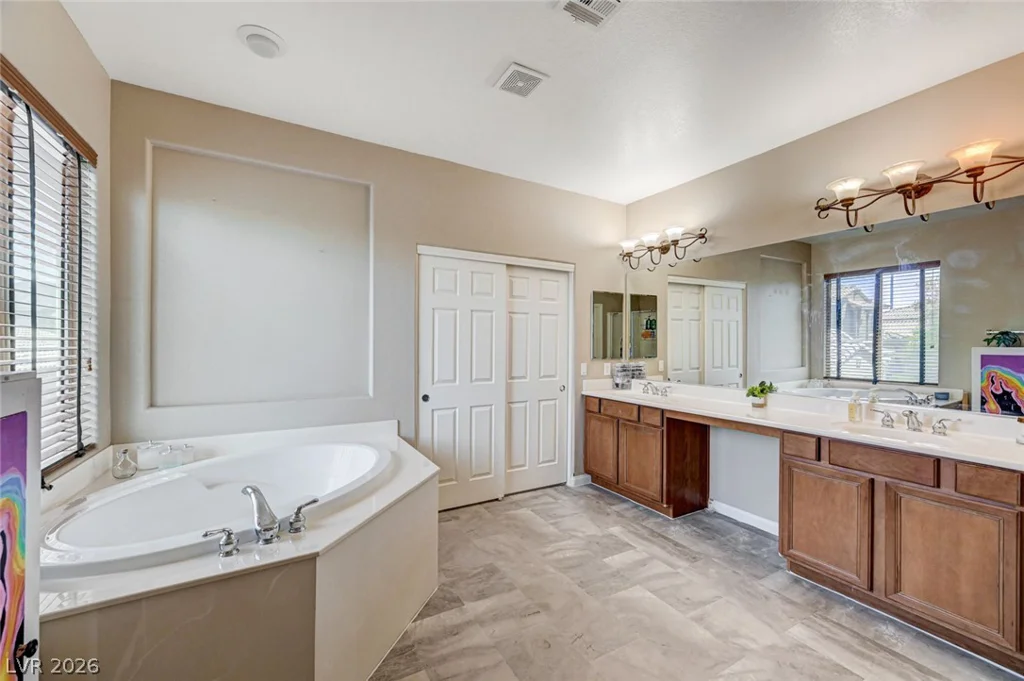 10029 Scenic Walk, Las Vegas, NV 89149