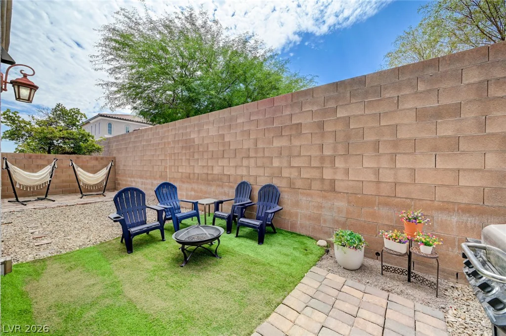 10029 Scenic Walk, Las Vegas, NV 89149