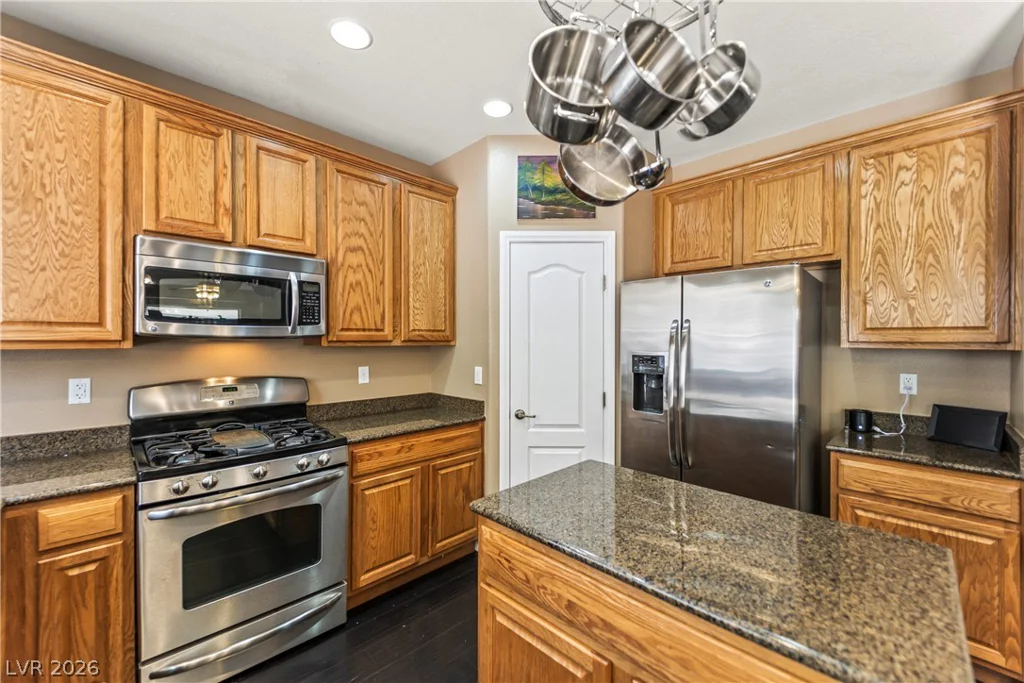 7337 Picnic Hill, Las Vegas, NV 89166