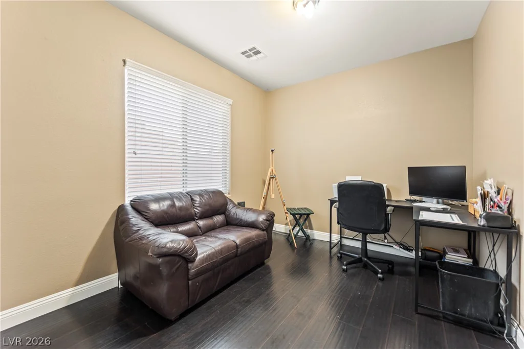 7337 Picnic Hill, Las Vegas, NV 89166
