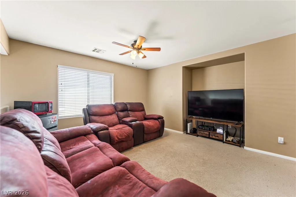 7337 Picnic Hill, Las Vegas, NV 89166