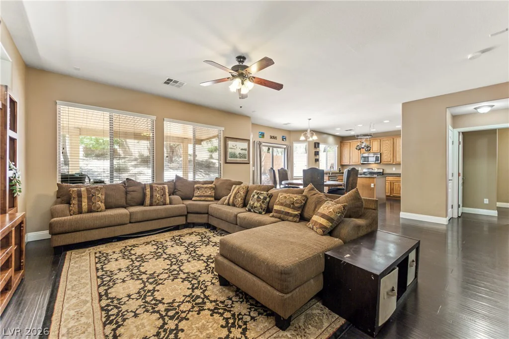 7337 Picnic Hill, Las Vegas, NV 89166
