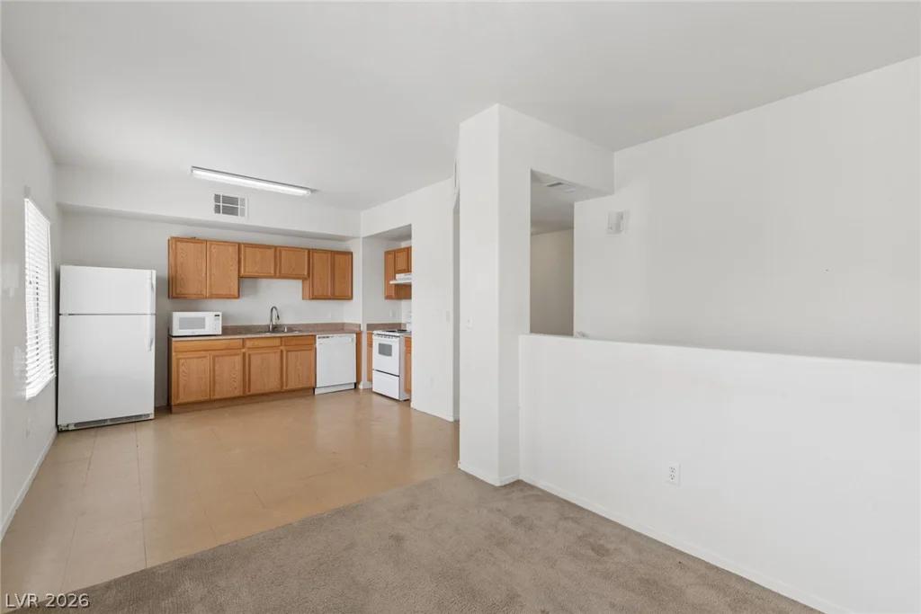 2171 Hussium Hills, Las Vegas, NV 89108