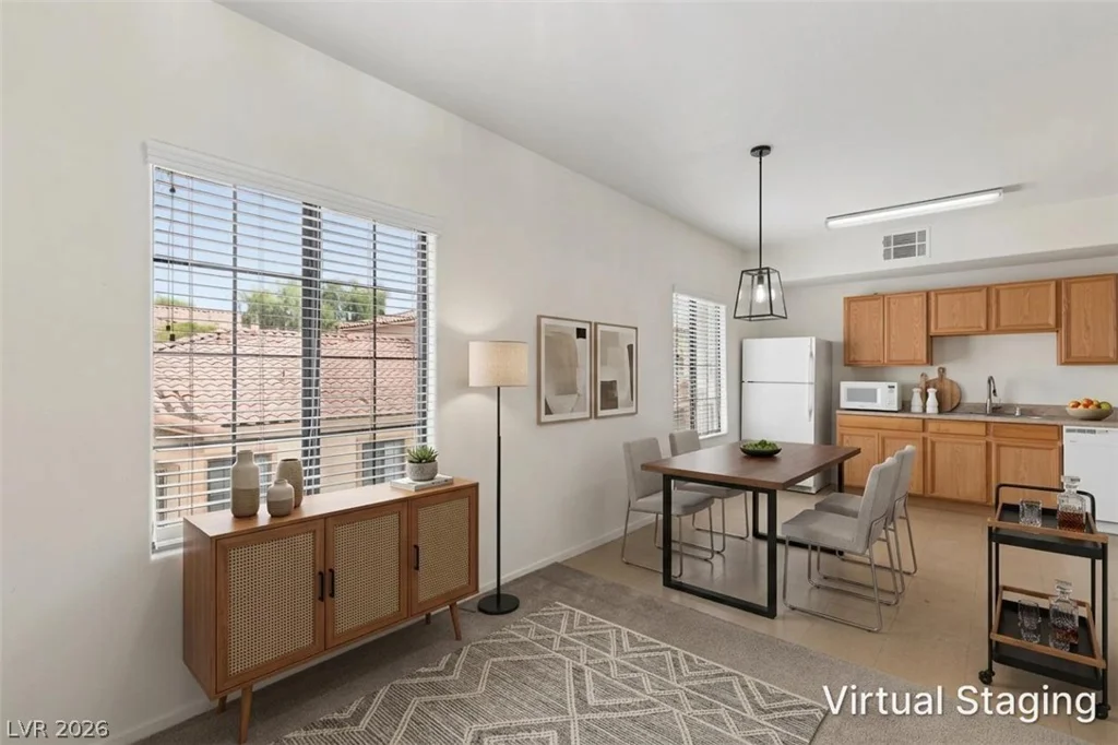2171 Hussium Hills, Las Vegas, NV 89108