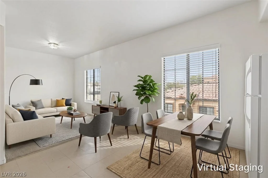 2171 Hussium Hills, Las Vegas, NV 89108