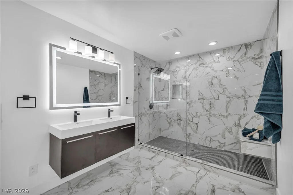 3630 Tobias, Las Vegas, NV 89120