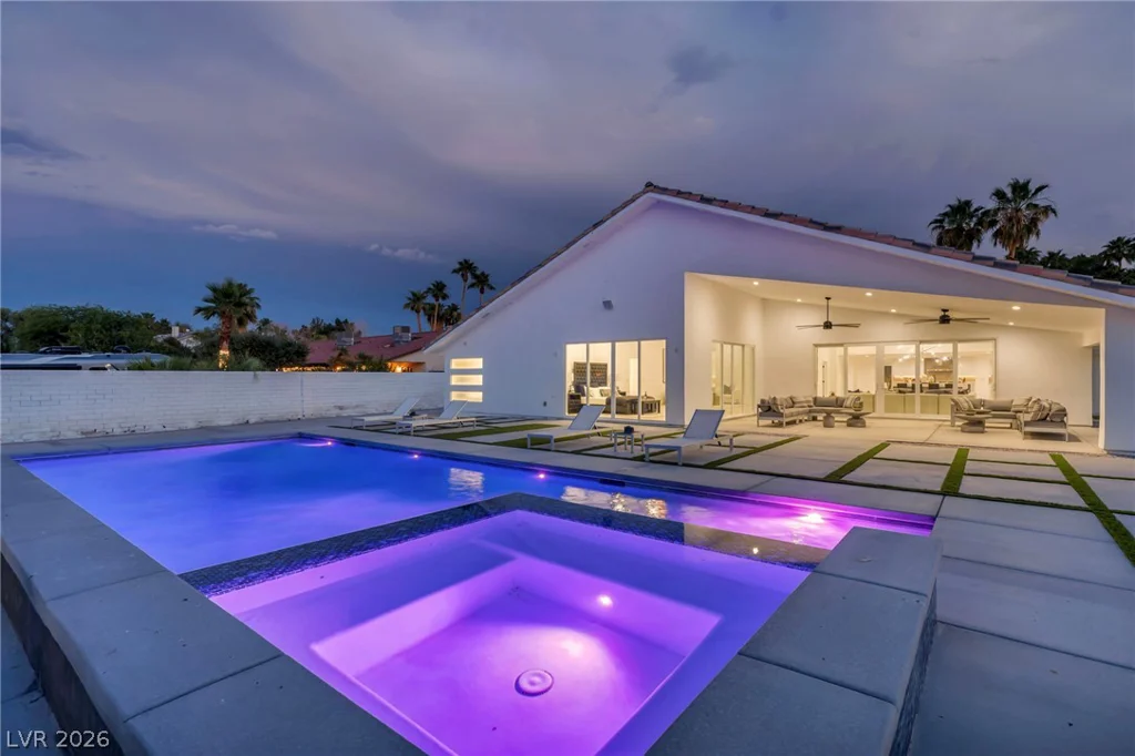 3630 Tobias, Las Vegas, NV 89120