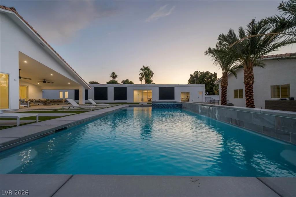3630 Tobias, Las Vegas, NV 89120