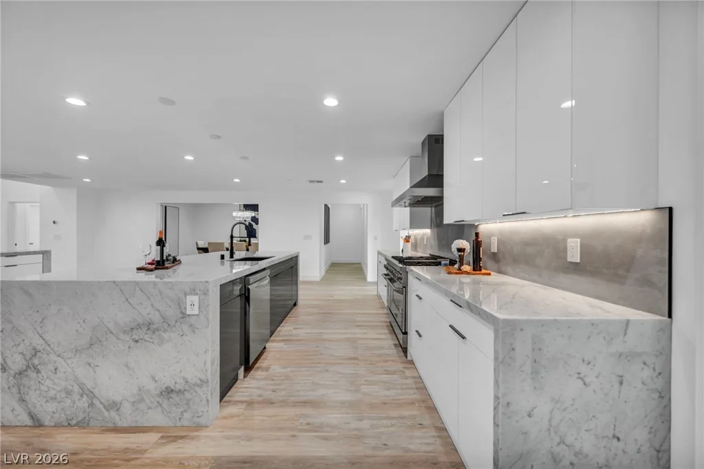 3630 Tobias, Las Vegas, NV 89120
