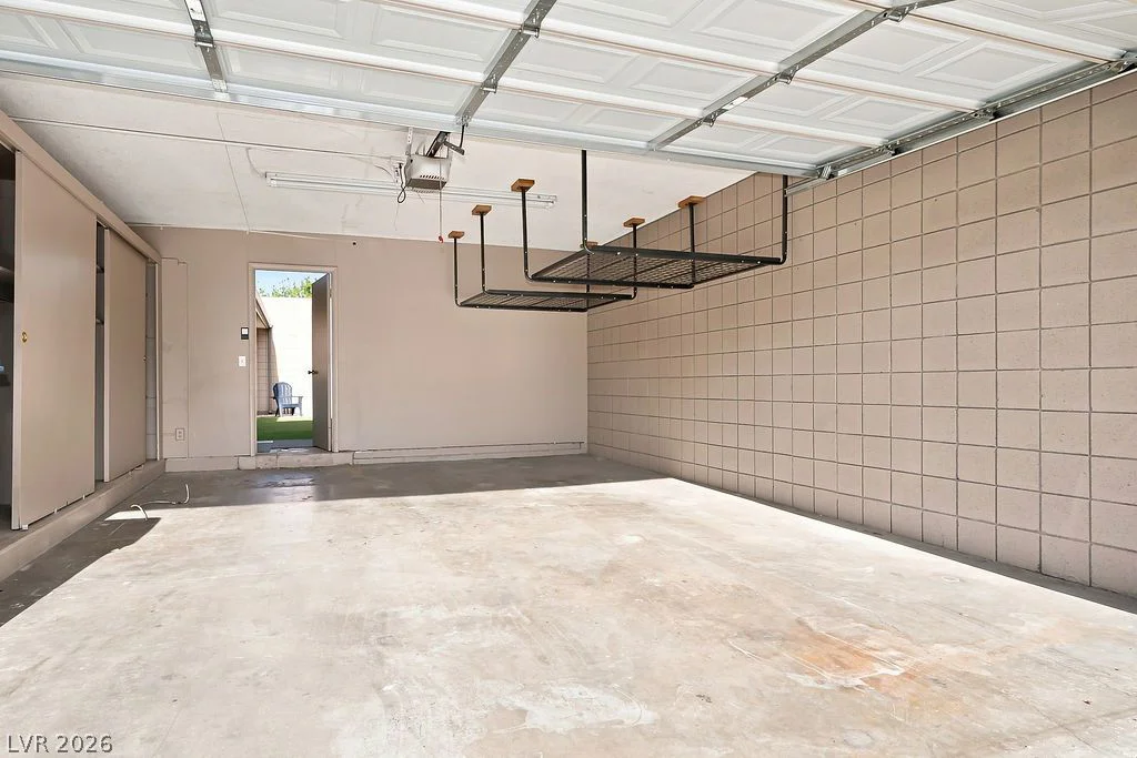 3768 Pilgrim, Las Vegas, NV 89121