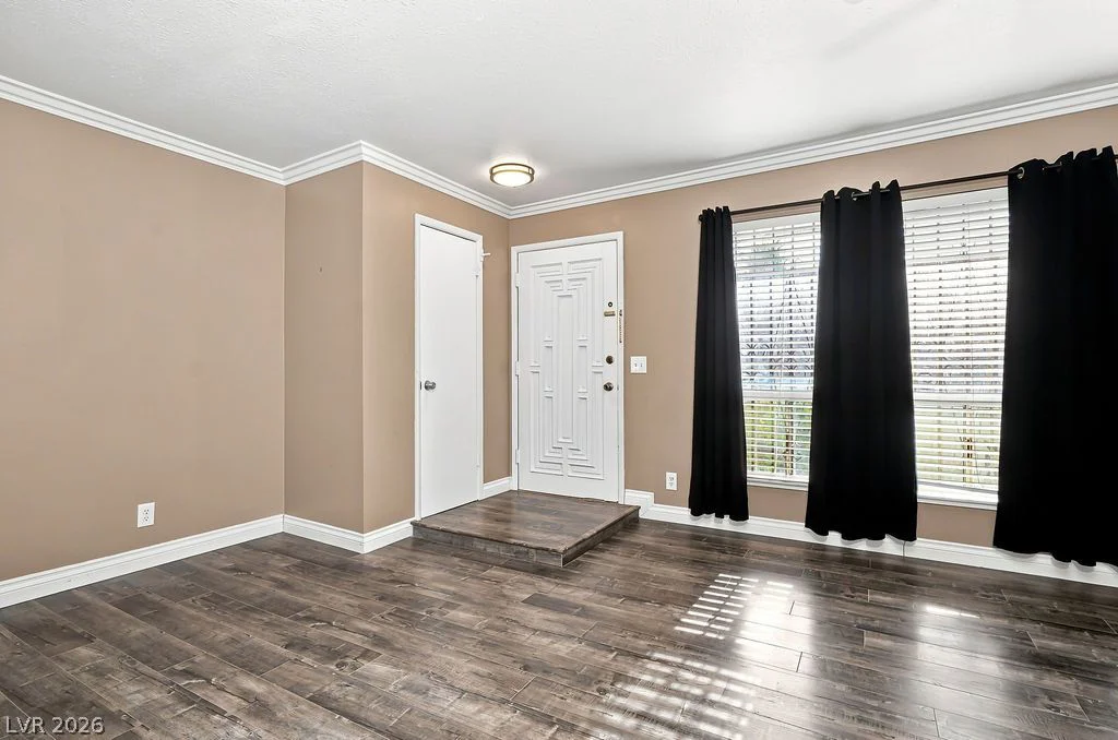 3768 Pilgrim, Las Vegas, NV 89121