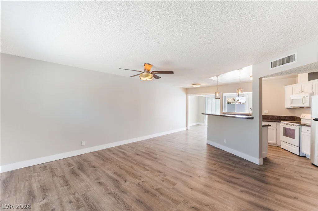 2228 Demetrius, Las Vegas, NV 89101