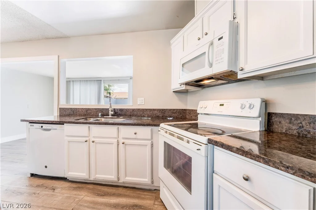 2228 Demetrius, Las Vegas, NV 89101