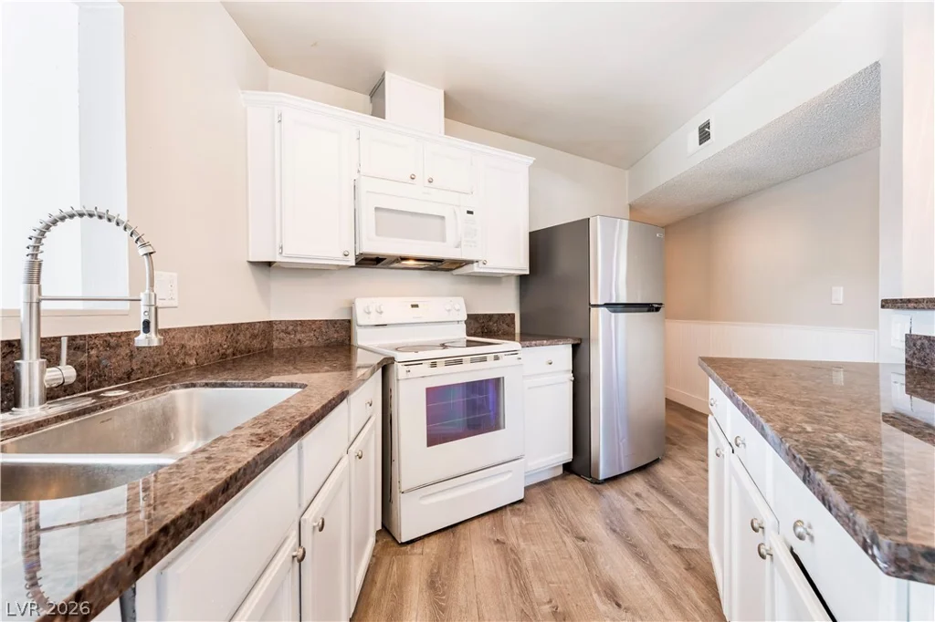 2228 Demetrius, Las Vegas, NV 89101