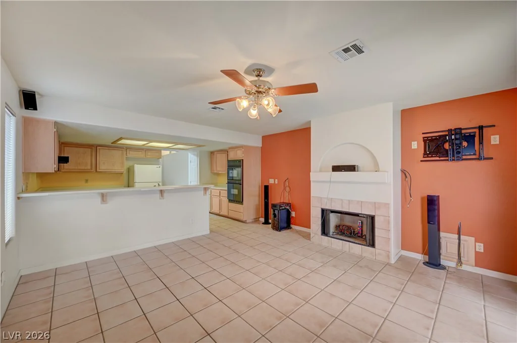 809 Upland, Las Vegas, NV 89107