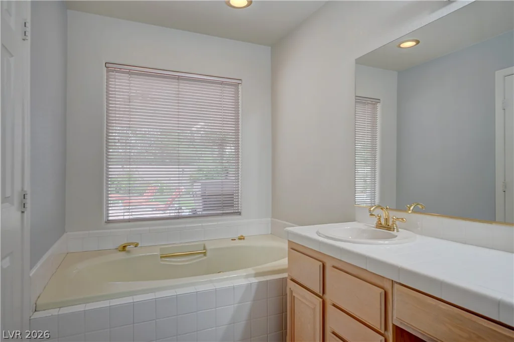 809 Upland, Las Vegas, NV 89107