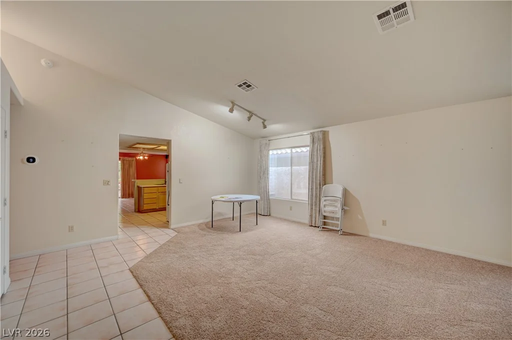 809 Upland, Las Vegas, NV 89107