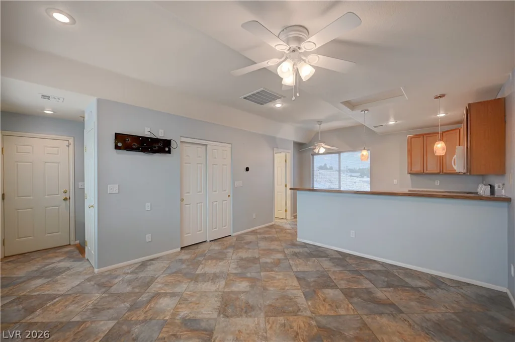809 Upland, Las Vegas, NV 89107