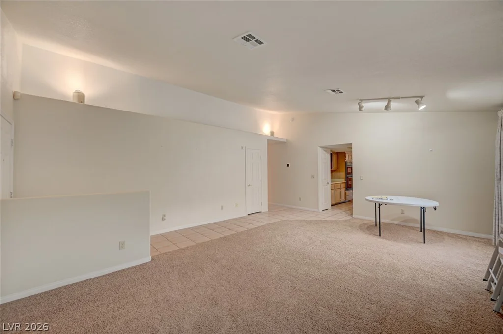809 Upland, Las Vegas, NV 89107
