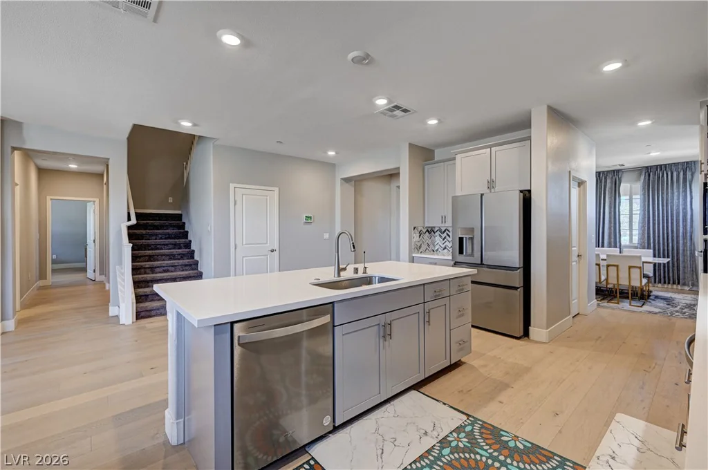 7572 Mount Spokane, Las Vegas, NV 89113