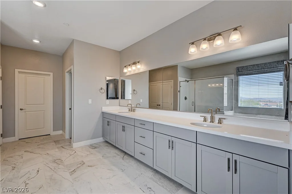 7572 Mount Spokane, Las Vegas, NV 89113