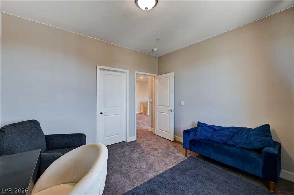 7572 Mount Spokane, Las Vegas, NV 89113