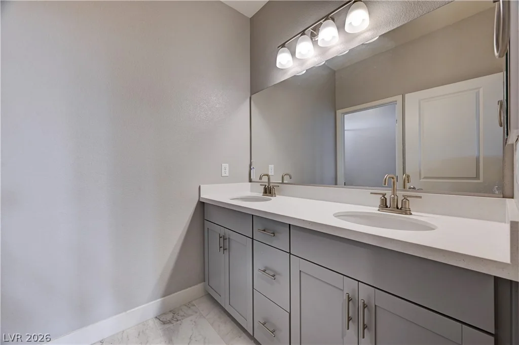 7572 Mount Spokane, Las Vegas, NV 89113