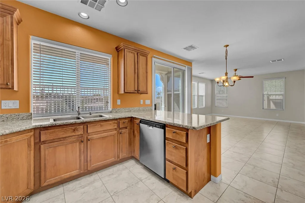 977 SPARKLING LIGHT, Henderson, NV 89052