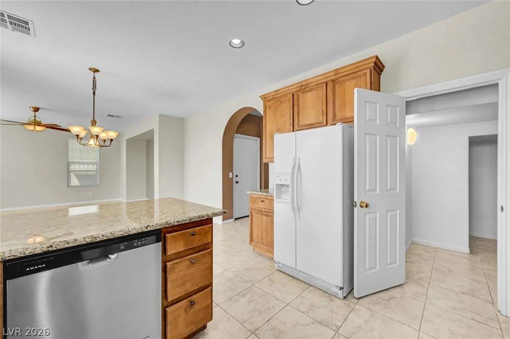 977 SPARKLING LIGHT, Henderson, NV 89052