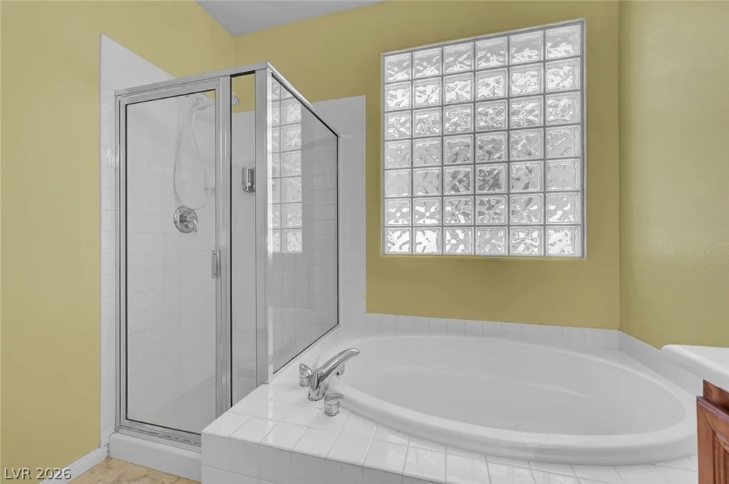 977 SPARKLING LIGHT, Henderson, NV 89052