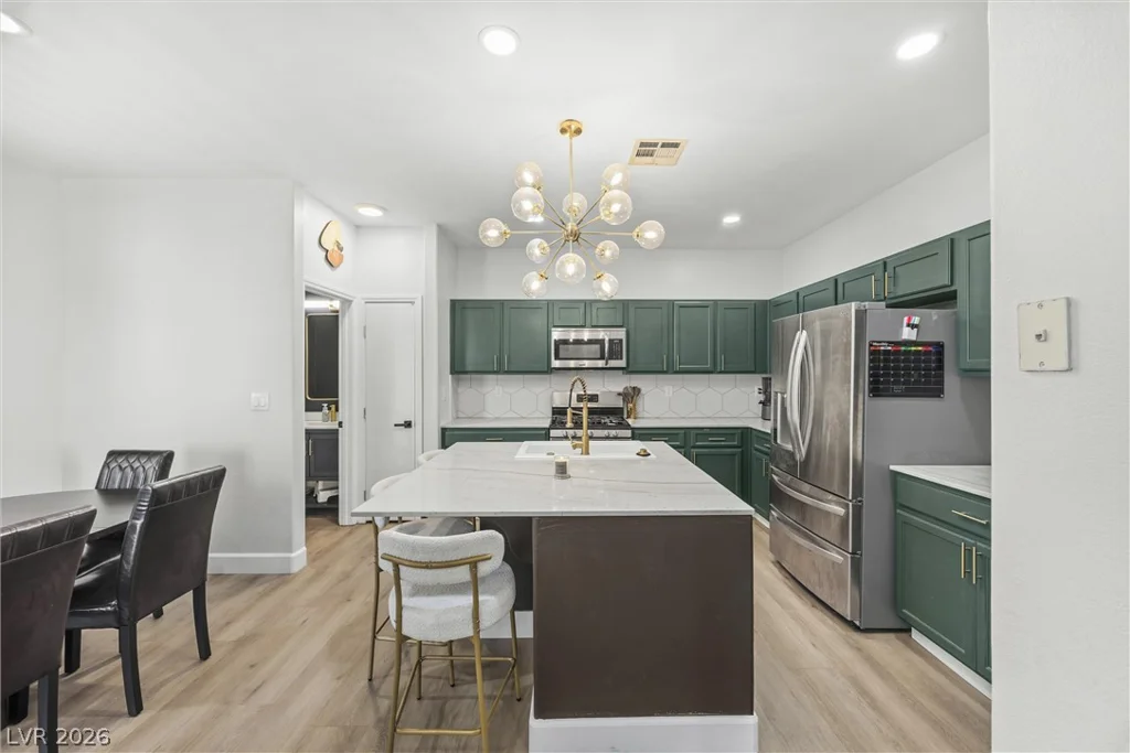 7484 Butterton, Las Vegas, NV 89139
