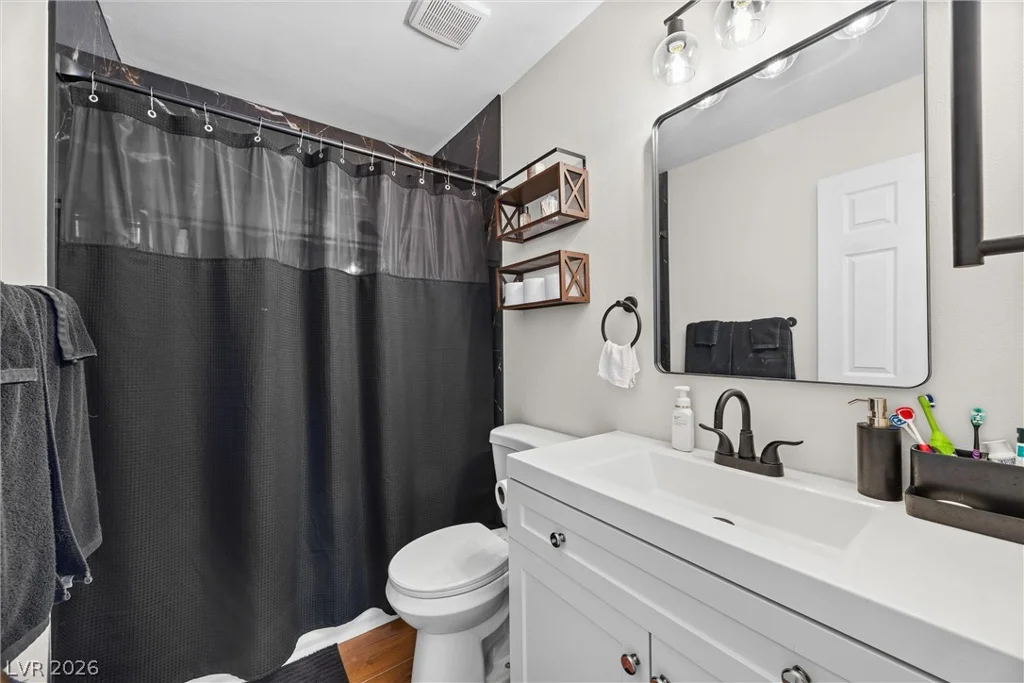7484 Butterton, Las Vegas, NV 89139