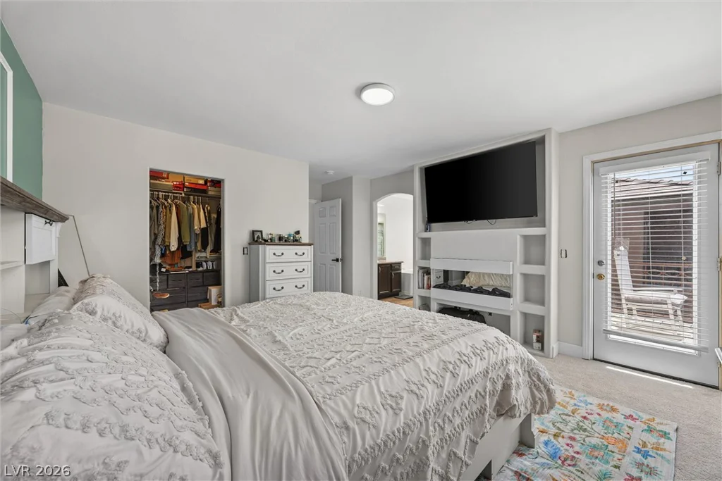 7484 Butterton, Las Vegas, NV 89139